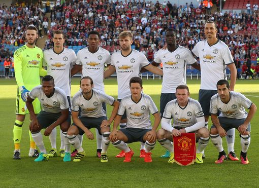 尽管电梯门 尽管电梯门